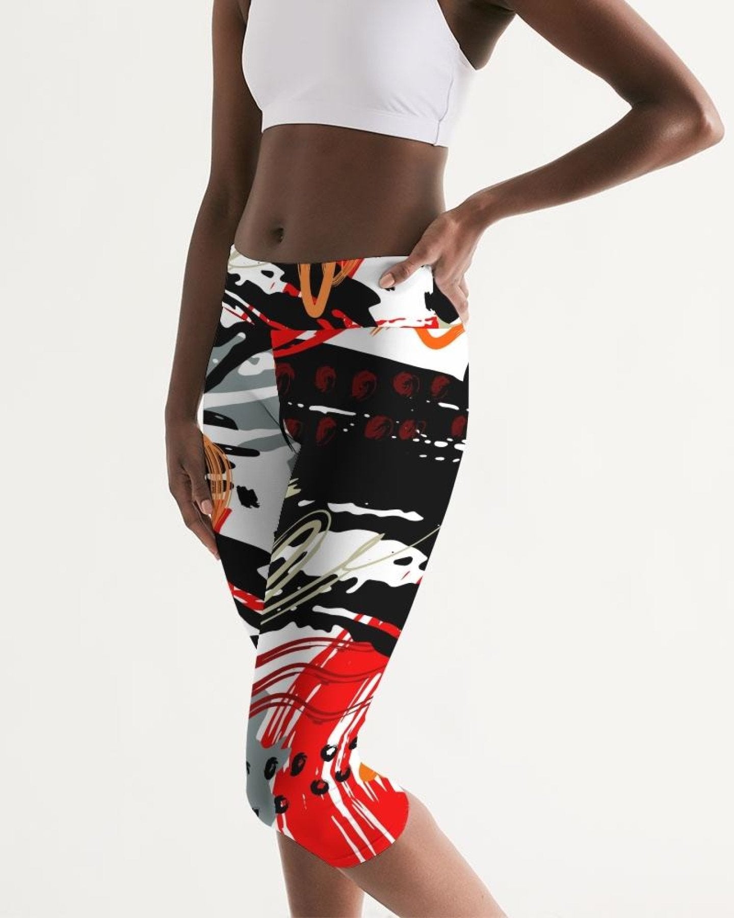 Womens Mid-rise Capri Leggings - Black Red Gray Abstract Pattern