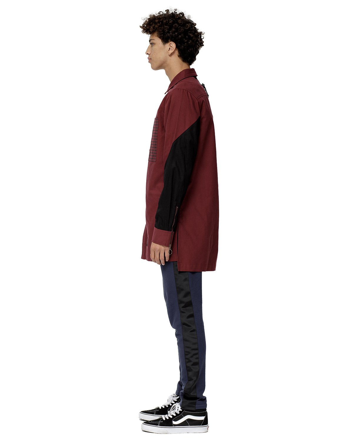 Konus Men's Slightly Oversize Button Up In Wine