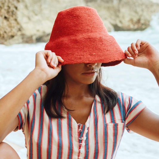 Cocoa Brunn Hats NAOMI Jute Bucket Hat, in Red