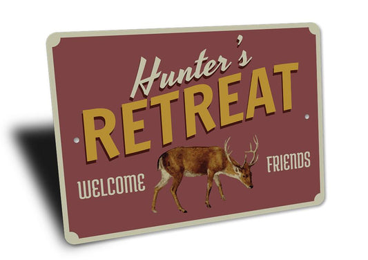 Hunter's Retreat Sign