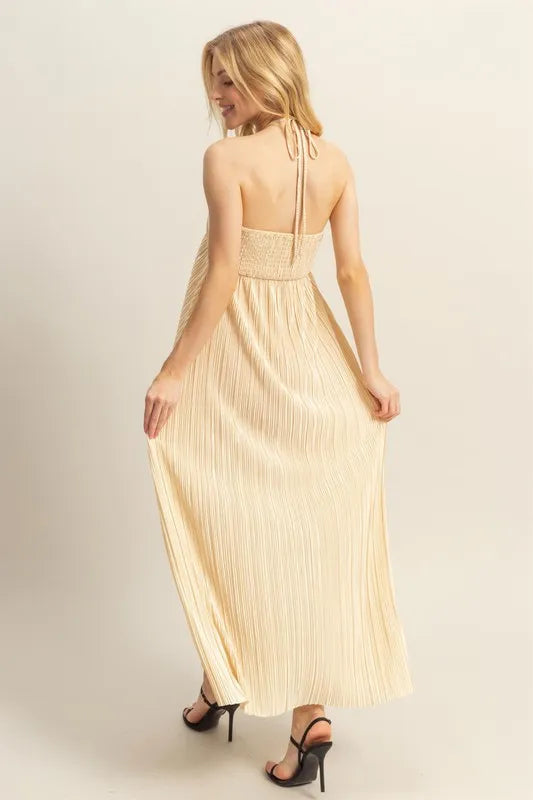 HYFVE Knotted Detail Halter Neck Flowy Maxi Dress