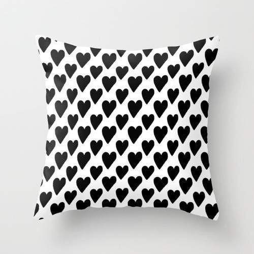Scorpius Textiles & Pillows Black And White Hearts Cushion/Pillow