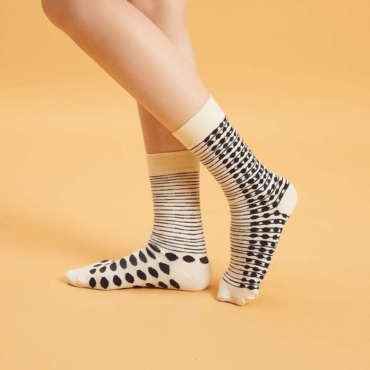 Angela Women's Clothing one-size / Black and White Two Tone Socks